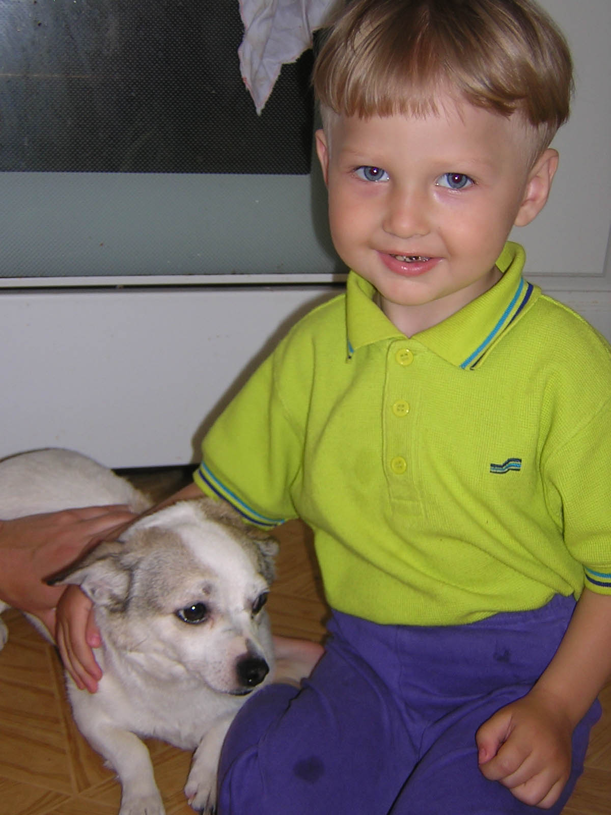 Племянник Леша и Микки, июнь 2005 г., Гродно